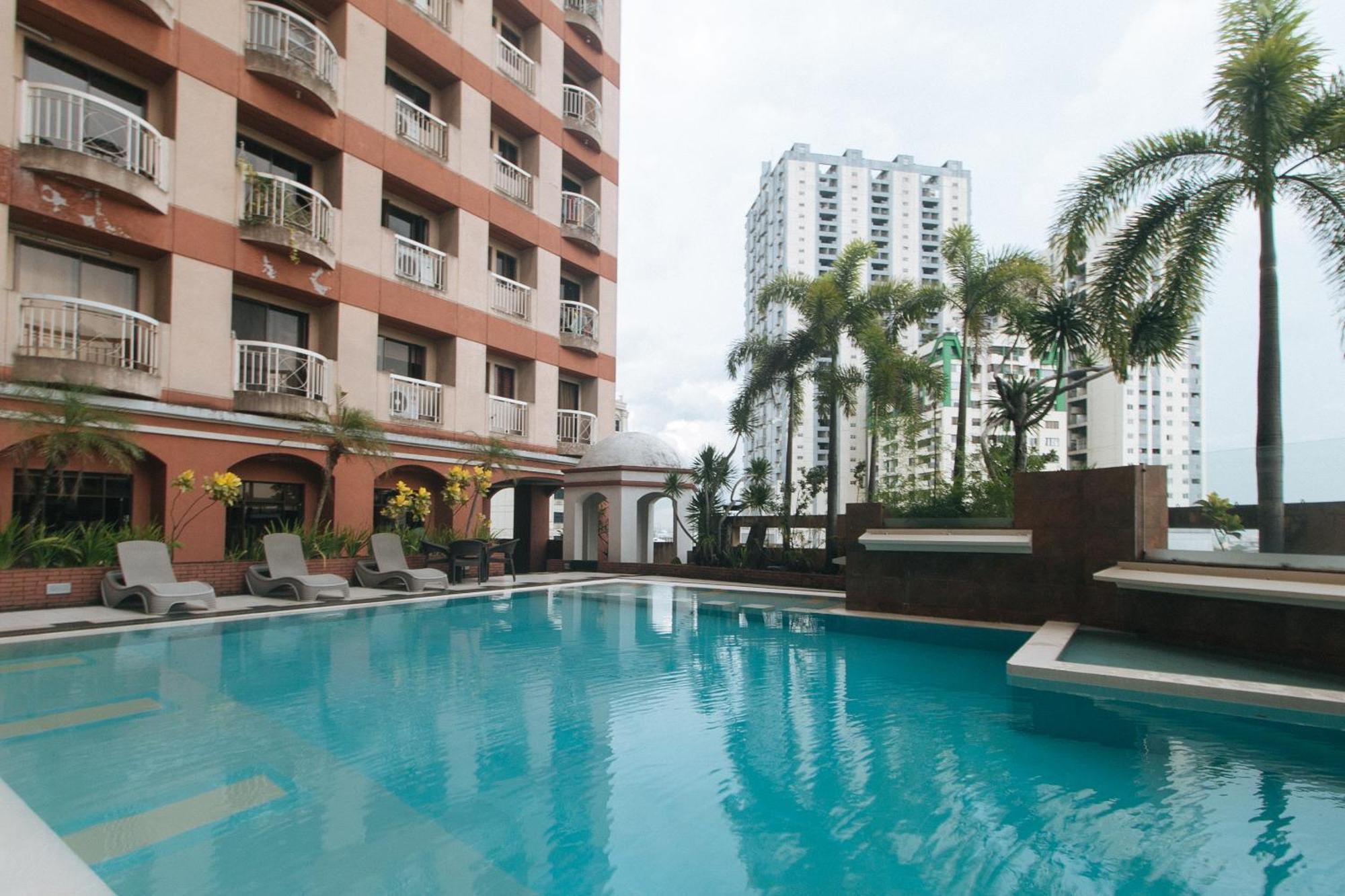 Torre Venezia Suites Quezon City Exteriör bild